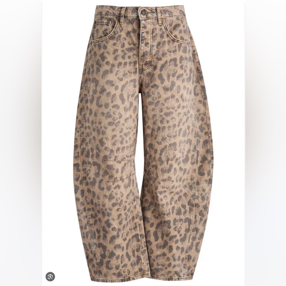 Free people mid rise leopard print barrel